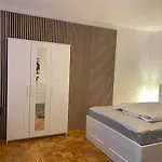 Moll Suites -Next To Congress Hall-City Center
