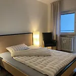 Moll Suites -Next To Congress Hall-City Center