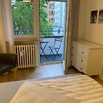 Moll Suites -Next To Congress Hall-City Center